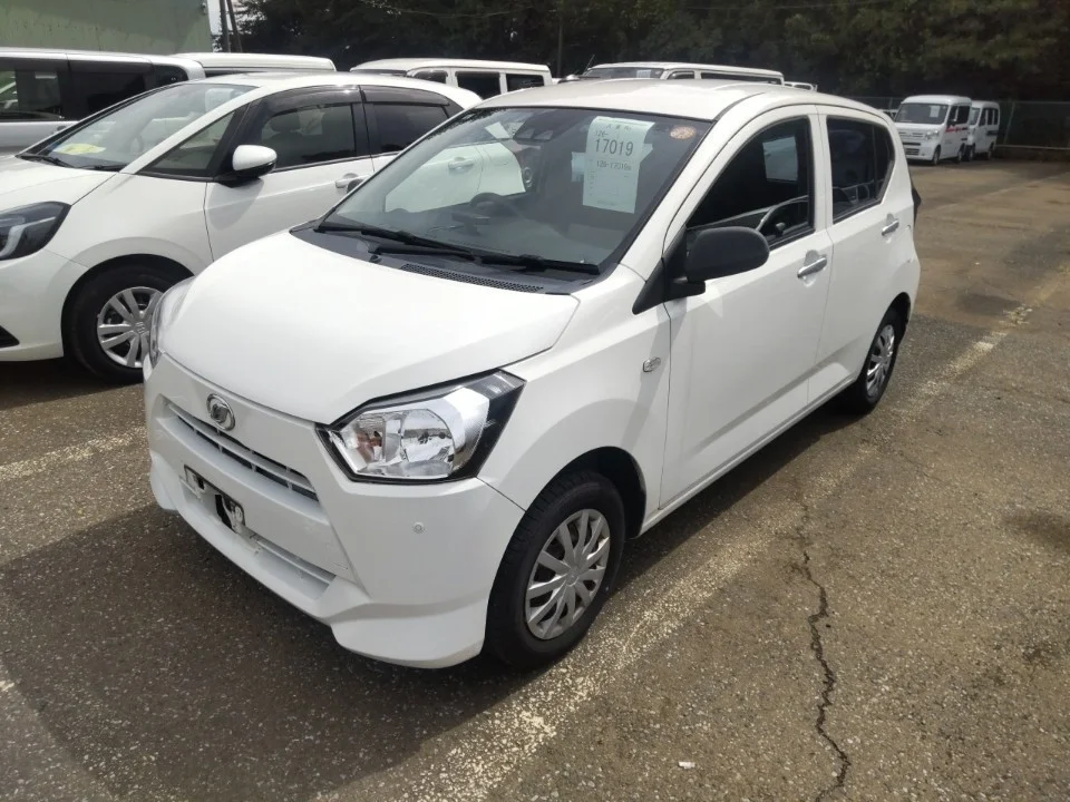 Daihatsu Mira e:S LA350S 2019